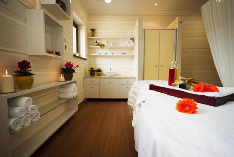 Wellness hotel Spark Malacky Exterior foto